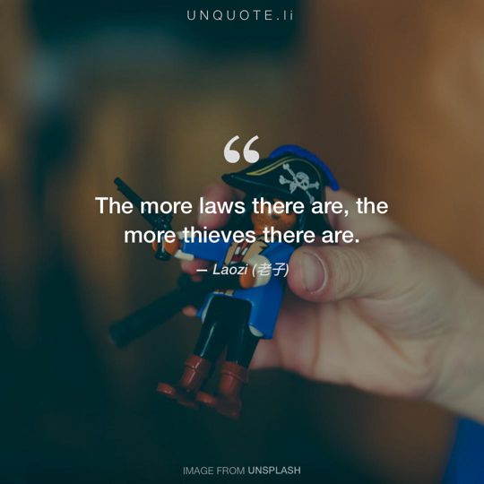 Image from Unsplash remixed with quote from Laozi (老子).