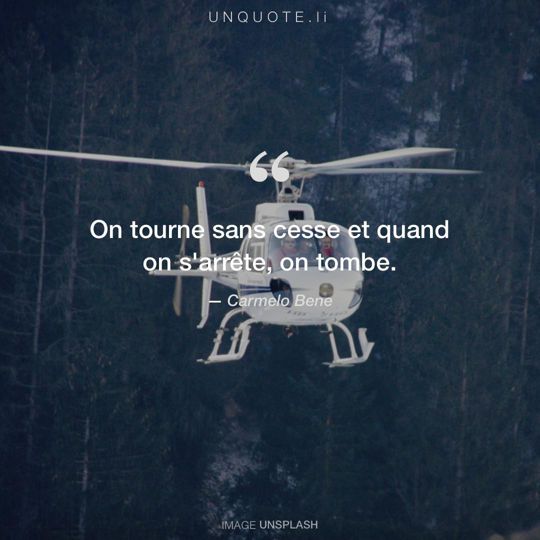 Image d'Unsplash remixée avec citation de Carmelo Bene.