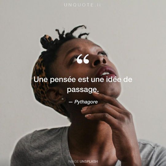 Image d'Unsplash remixée avec citation de Pythagore.