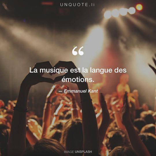 Image d'Unsplash remixée avec citation de Emmanuel Kant.