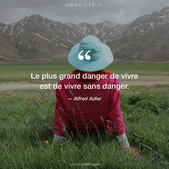 Image d'Unsplash remixée avec citation de Alfred Adler.